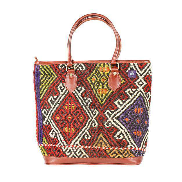 Res Ipsa Kilim Tote Bag in Diamond Crimson – Country Club Prep