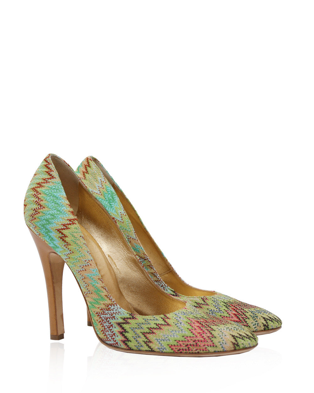 patterned pumps