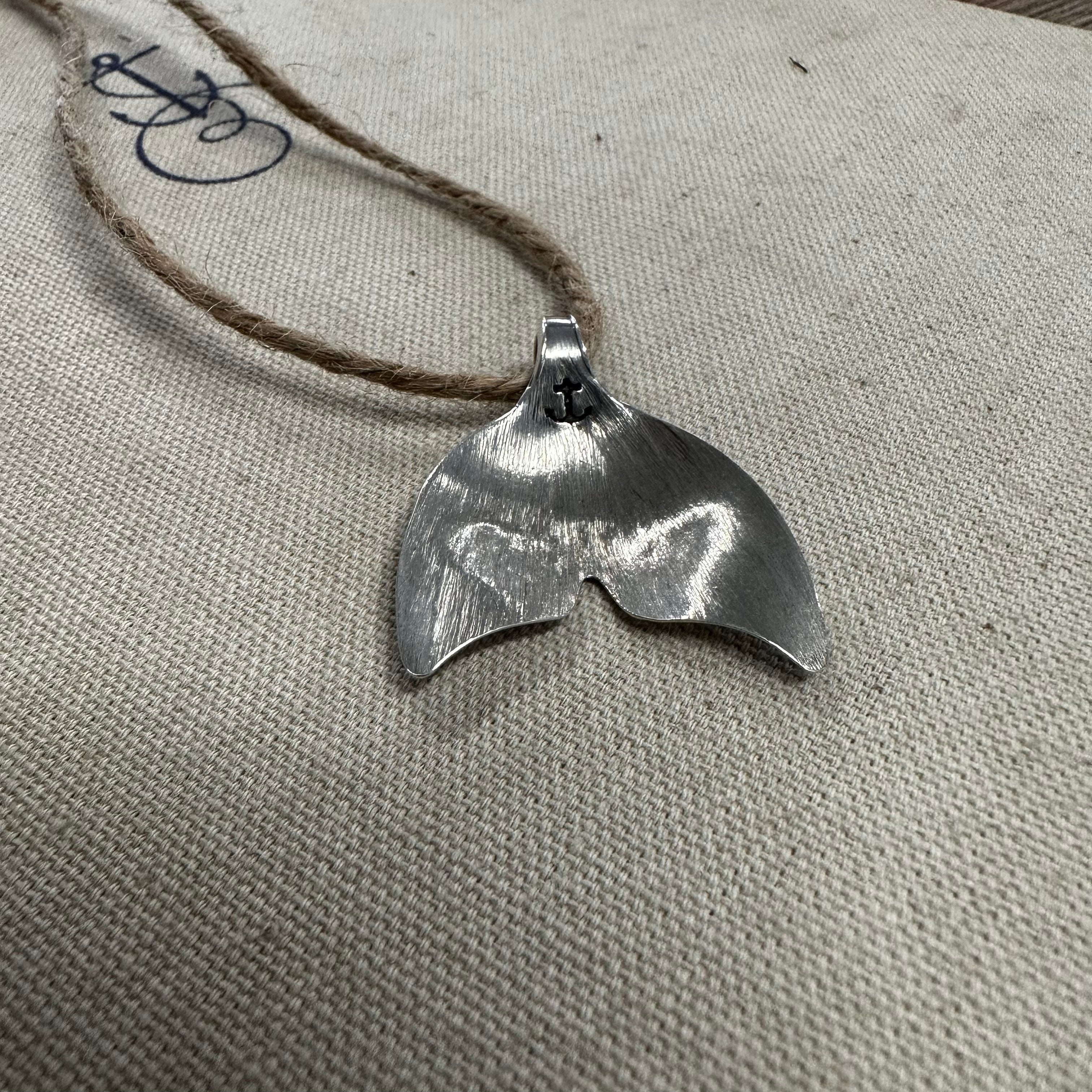 Medium Mermaid Tail Pendant w/Anchor