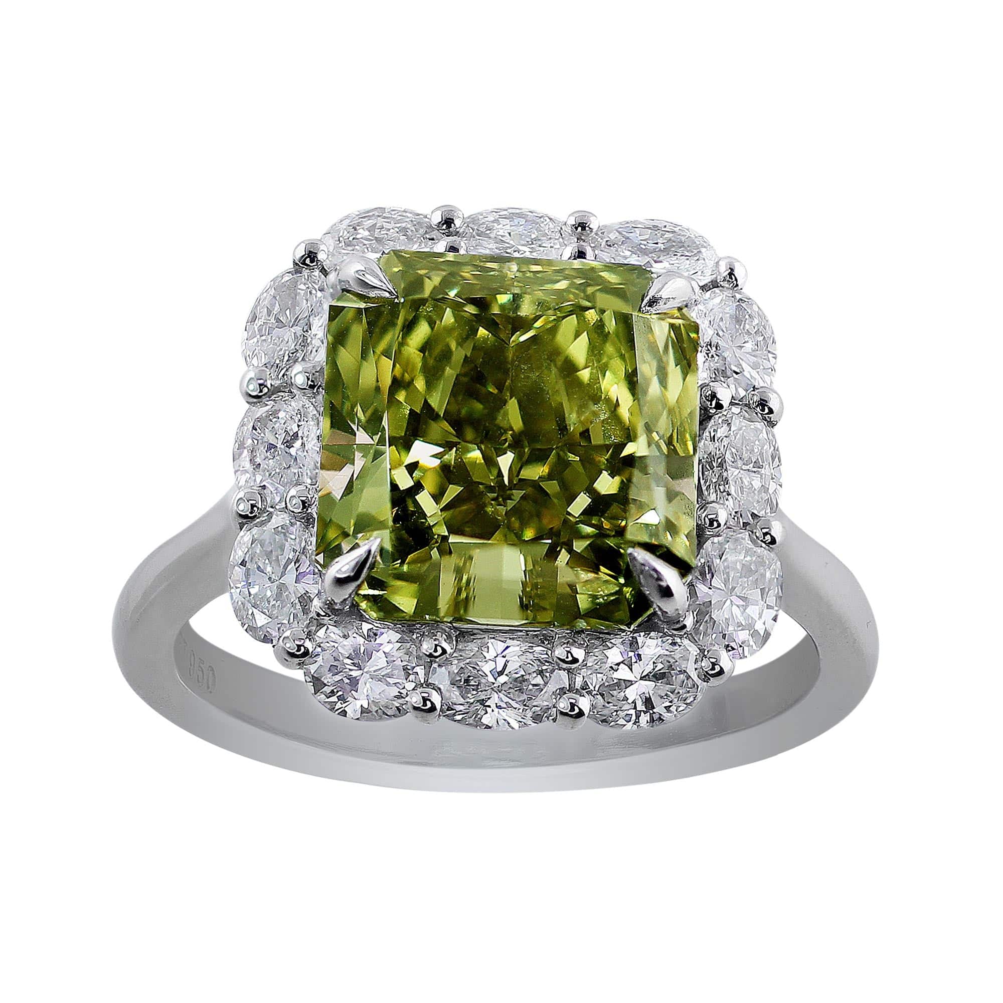 Rivi re Platinum 5ct Fancy Green Diamond Ring, GIA Certified