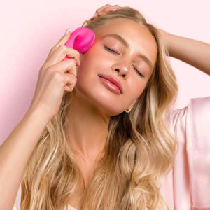 Radiant Glow: Electric Facial Renewal Brush - Glow Avenue