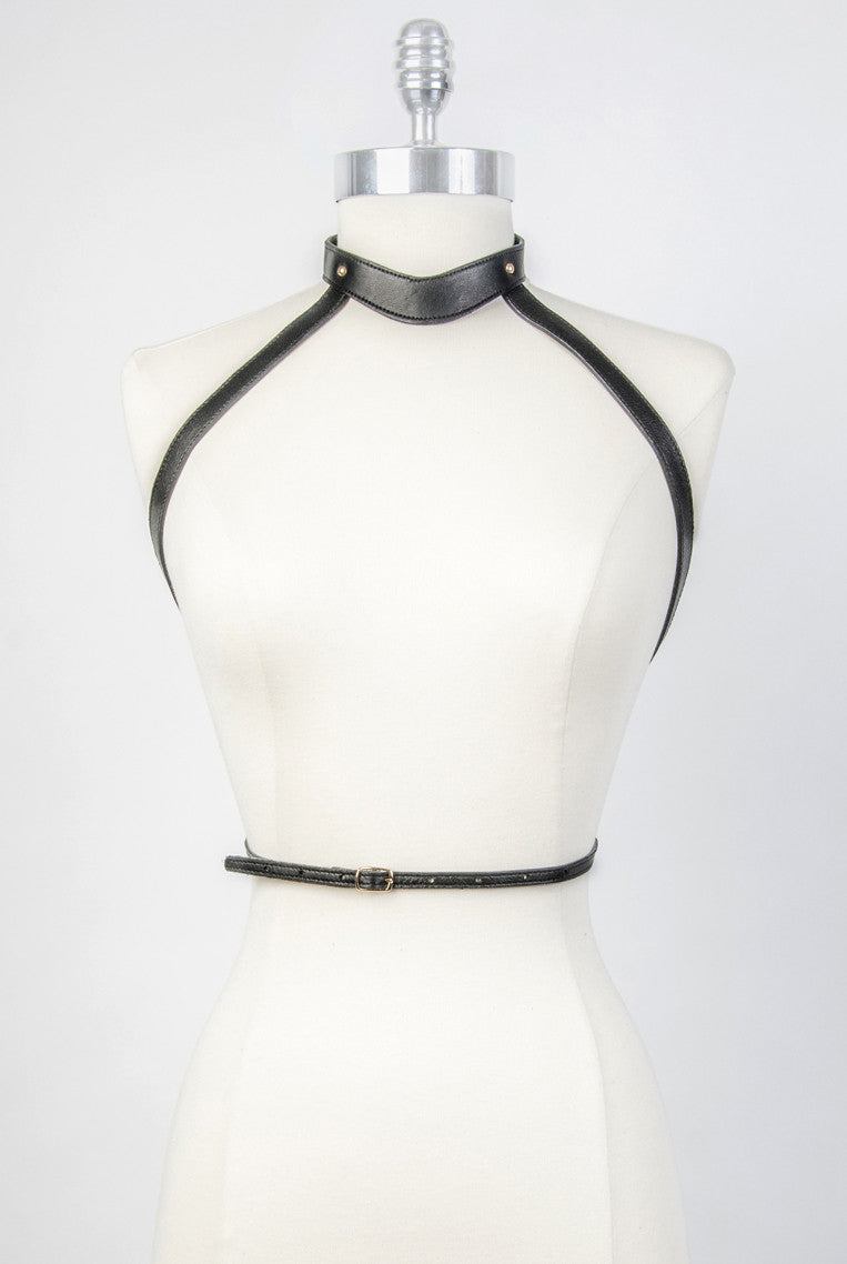 Zana Bayne Portrait Harness