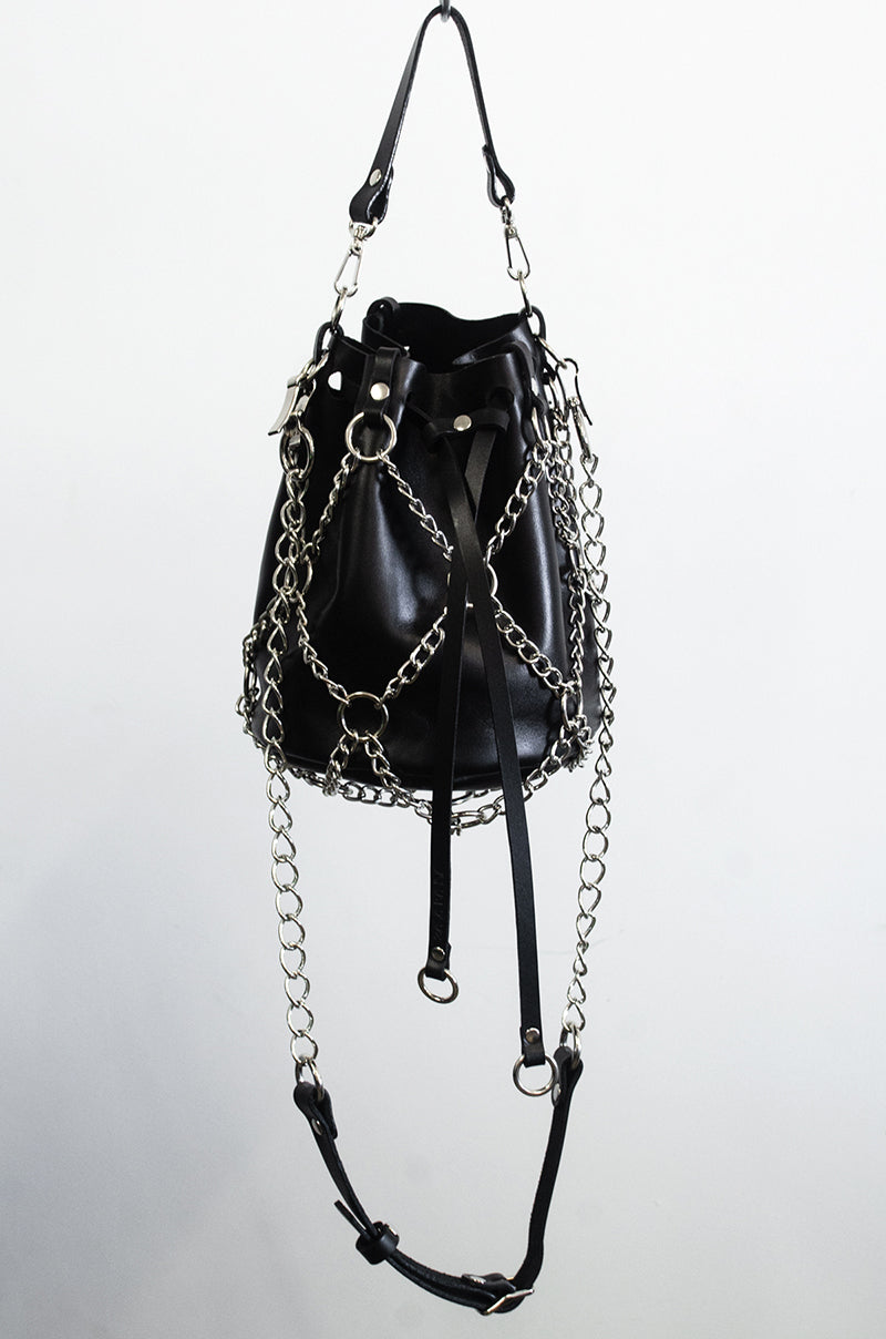 bucket chain bag