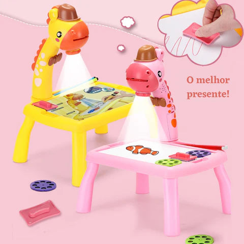 Mesa Mágica de Desenho com Projetor infantil + brindes Mesa Mágica para Crianças  Mesa Interativa  Mesa Educacional  Mesa Didática  Mesa de Pintura  Mesa de Desenho Interativa  Mesa de Desenho  Mesa de Atividades  Mesa de Arte  Mesa de Aprendizagem  Mesa com Projetor  Habilidades Artísticas  Estímulo Sensorial  Estimulação Cognitiva  Diversão e Aprendizado  Desenho Infantil  Criatividade Infantil  Coordenação Motora  Brinquedo Educativo