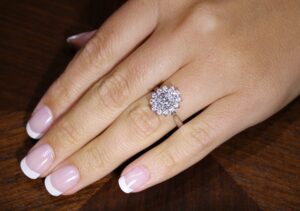 Cluster engagement ring