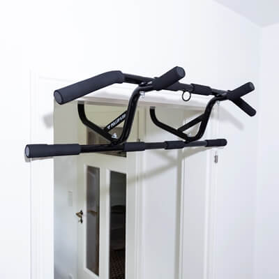 door pull up bar