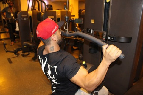 lat pull-down