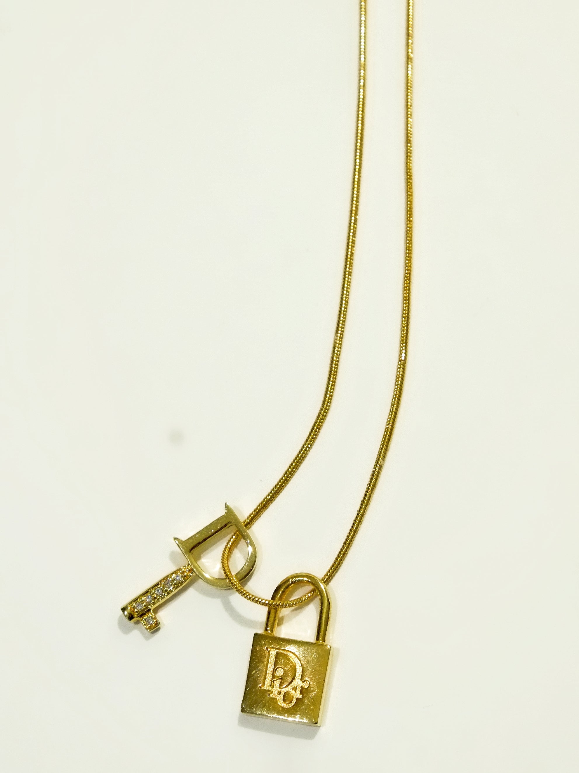 dior key necklace