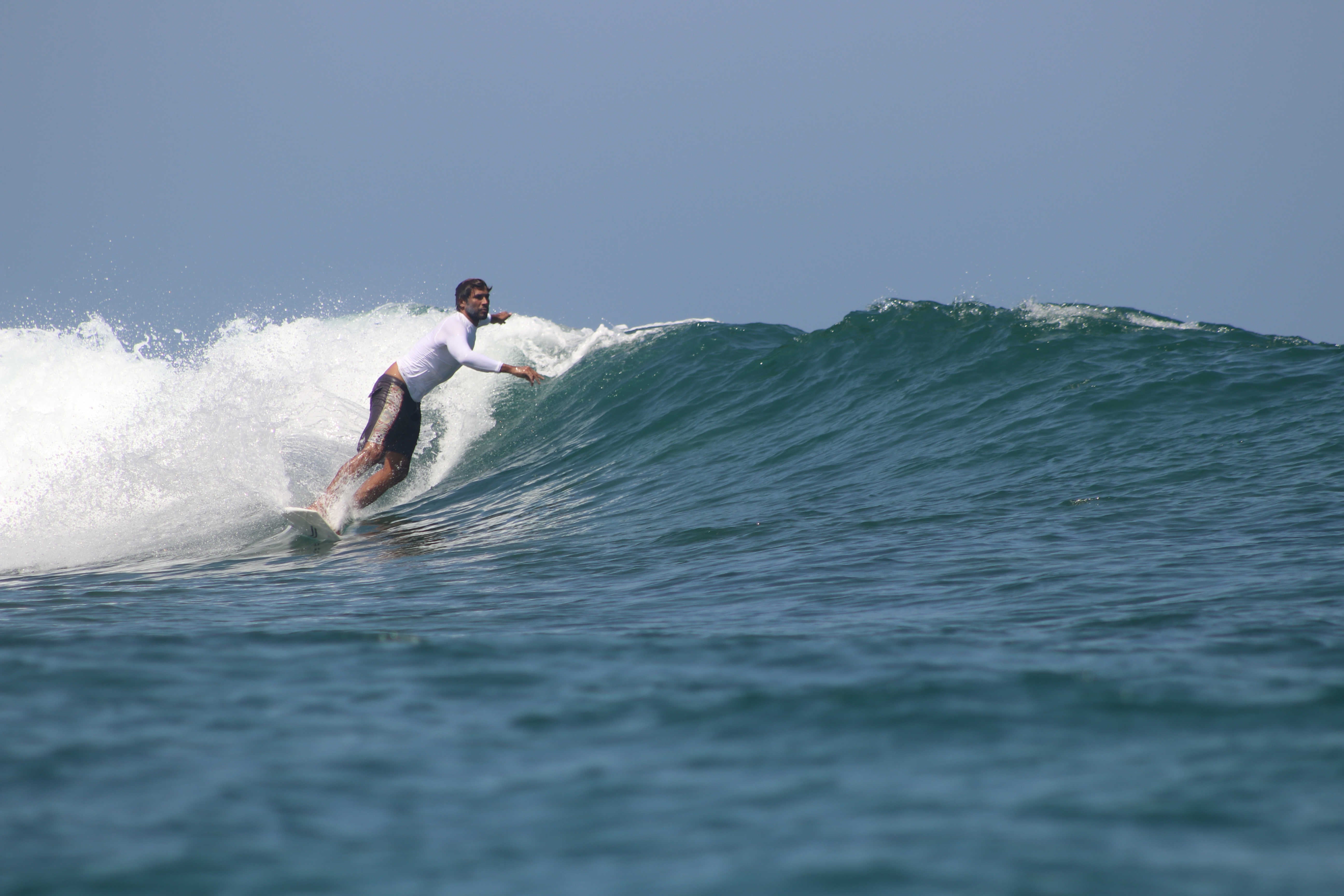 Coco Salvaje Jose Surfing.