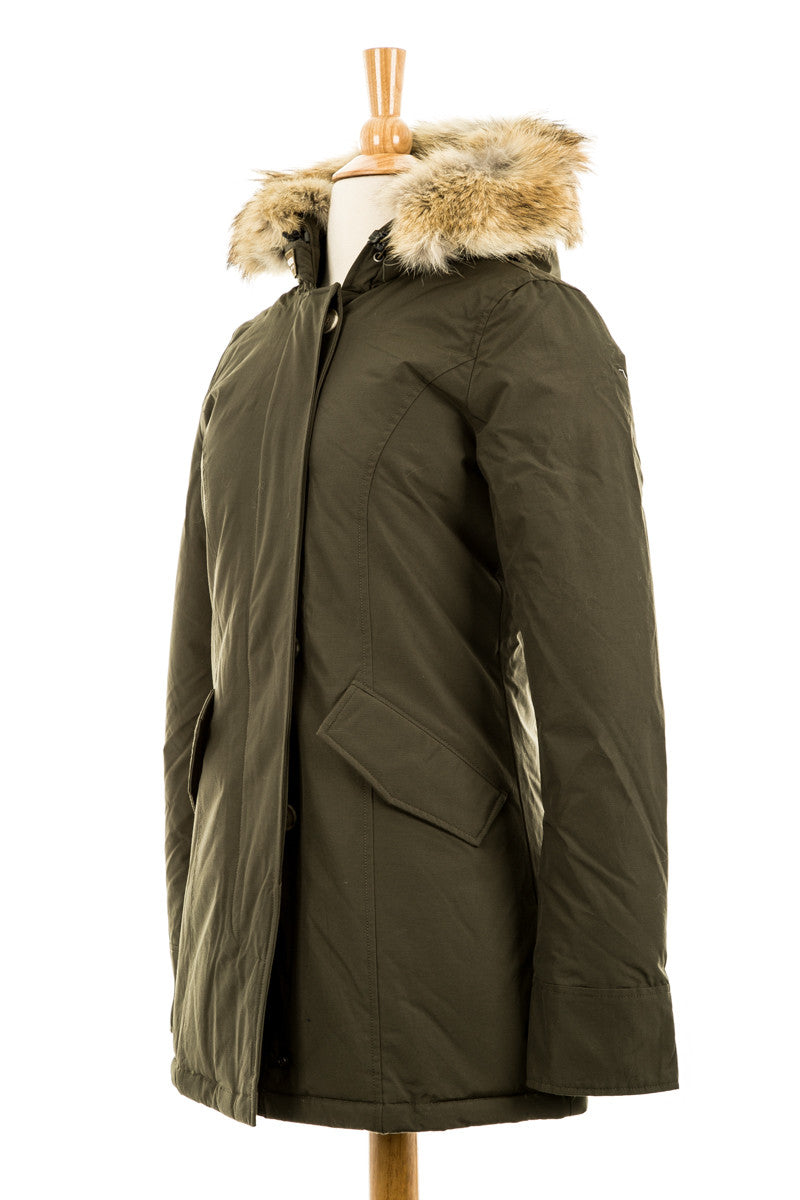 zwaar het internet Billy Goat Arctic Parka with Fur Trim | Woolrich John Rich & Bros | Coat, Jacket –  Dejavu NYC