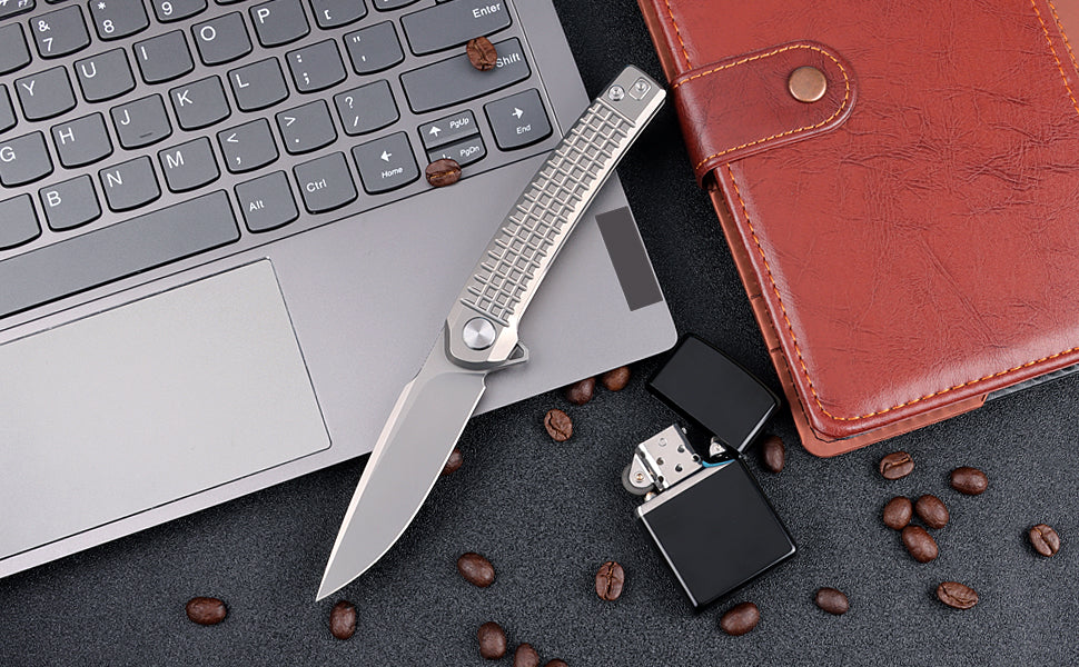 m390 folding knife