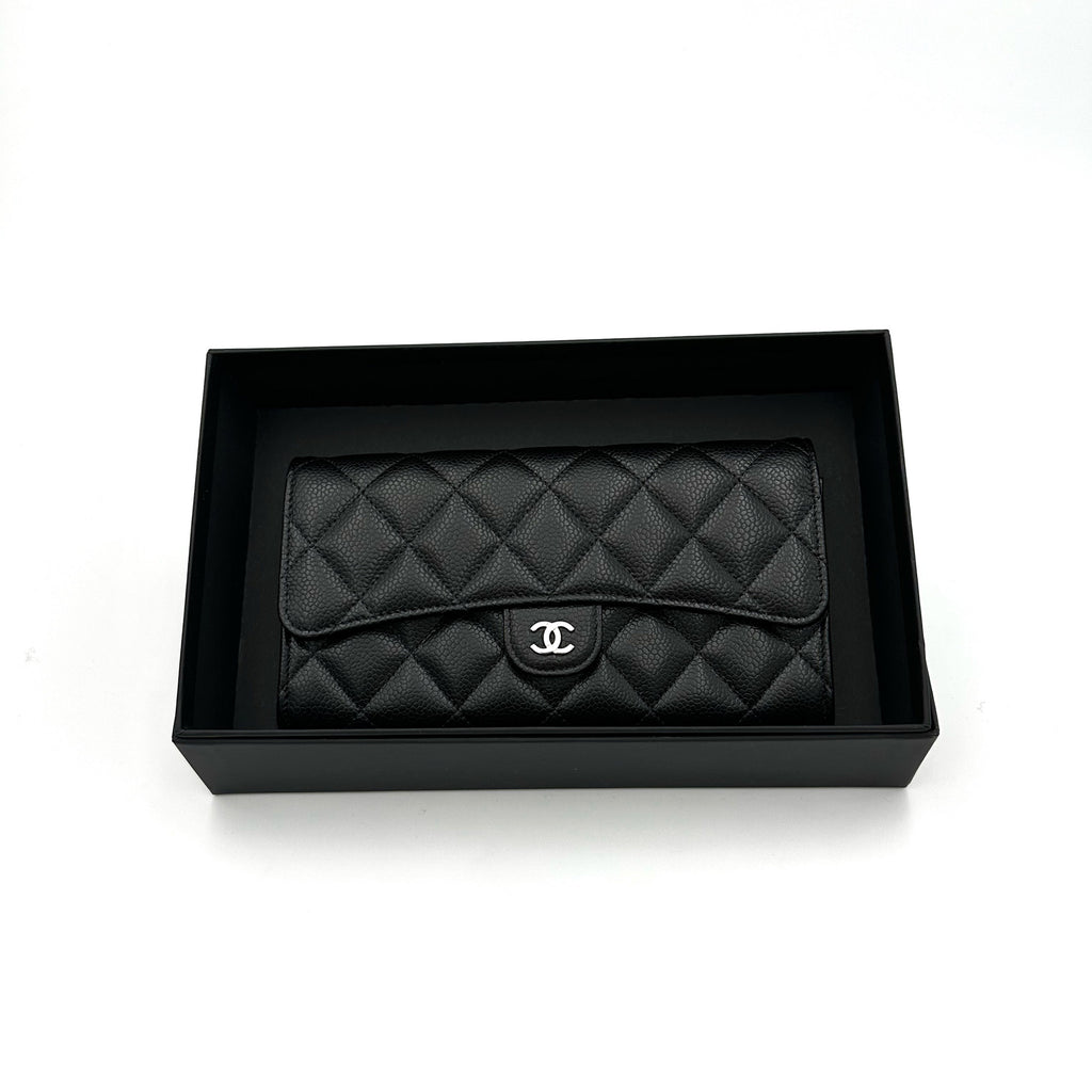 Shop CHANEL Street Style Plain Logo Card Holders (AP3340) by SaKURa_JAPAN