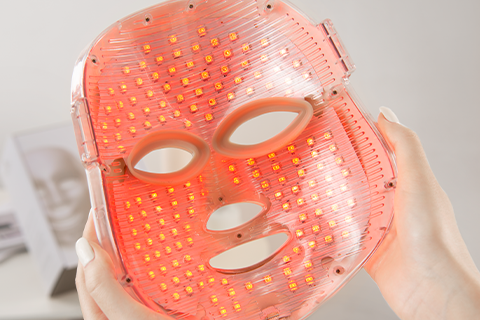 What Are LED Face Masks? 