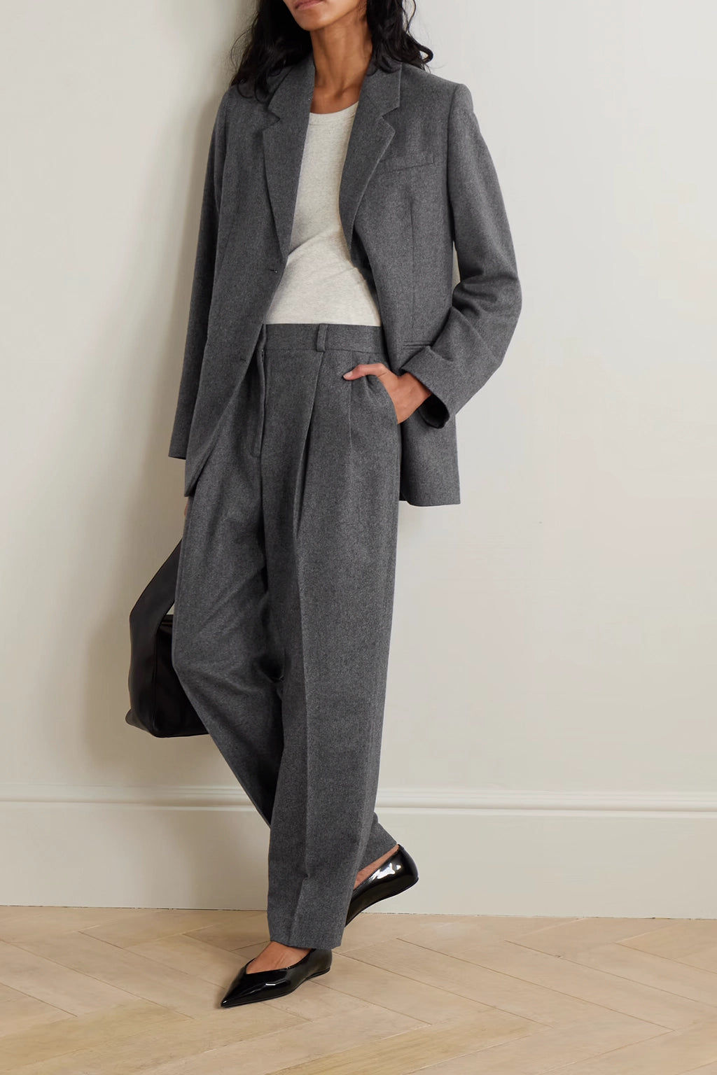 パンツ TOTEME WOOL BLEND PLEATED TROUSERS TOTEME Pleated Wool-Blend Flannel Trousers | endource