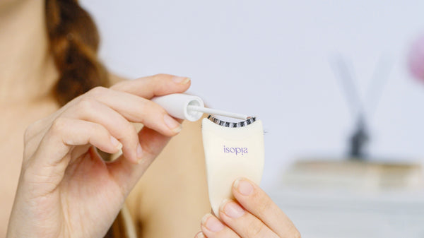 Mastering false eyelash application with Isopia tools