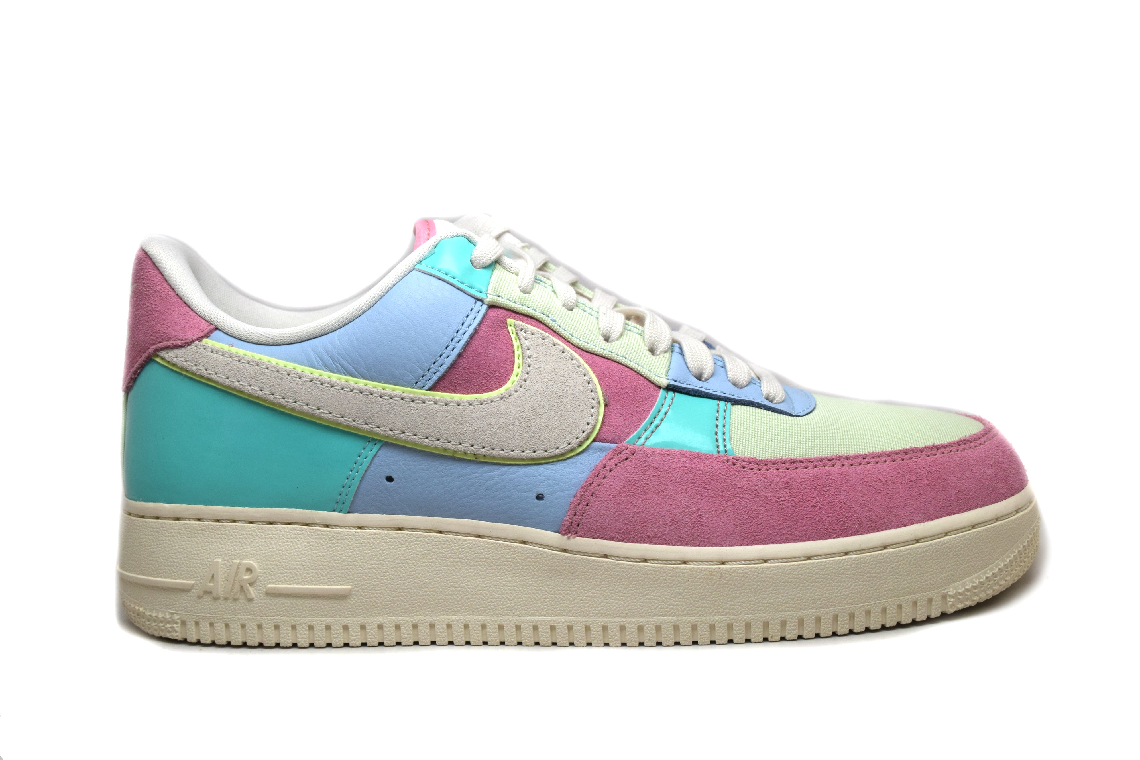 nike air force one easter 2018