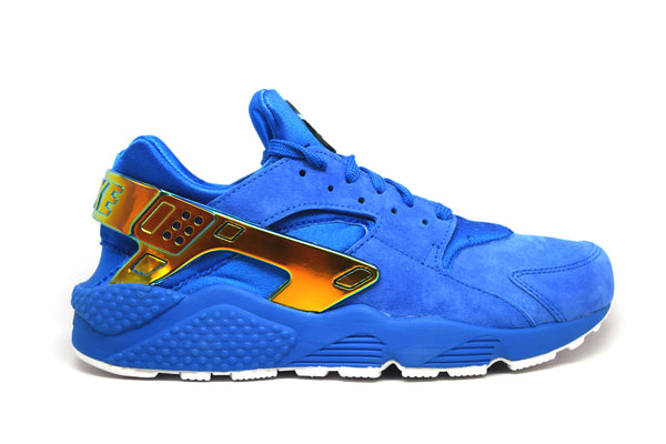 blue and gold huaraches undefeated