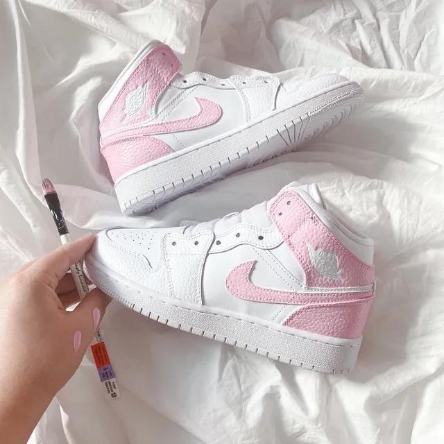 jordan baby pink