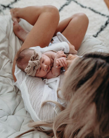 Liv_halll and little newborn Halo wearing Chekoh Baby