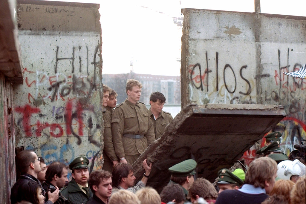 Berlin Wall | 1989 Blue Book
