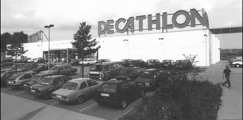 first decathlon store.PNG__PID:7f6f5b52-2242-4561-976d-6650858caad0