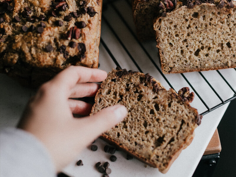 Crunchy and Sweet Baked Banana Bread with Pecan and Chocolate Drops Recipe for a Delicious Snack or Dessert - recipes - V3 Apparel seamless squat proof workout leggings, gym tights, fitness sports bras and tank top