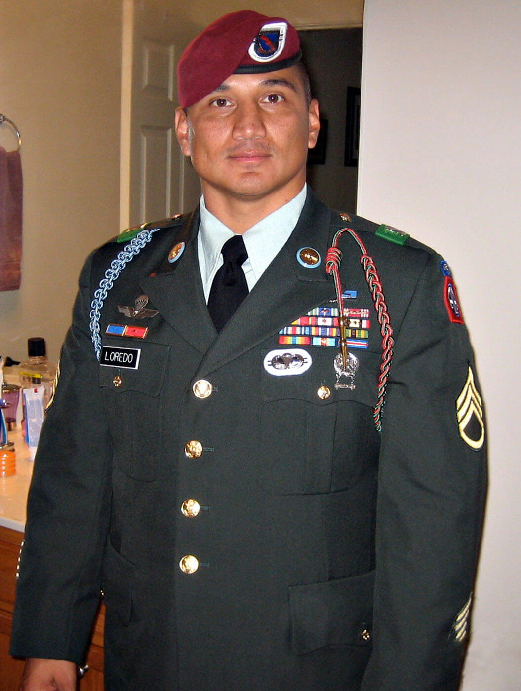 U.S. Army Staff Sergeant Edwardo Loredo, hero wod workout of the day crossfit challenge