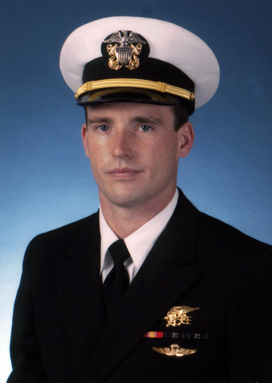 United States Navy Lieutenant Michael P. Murphy crossfit workout hero challenge wod