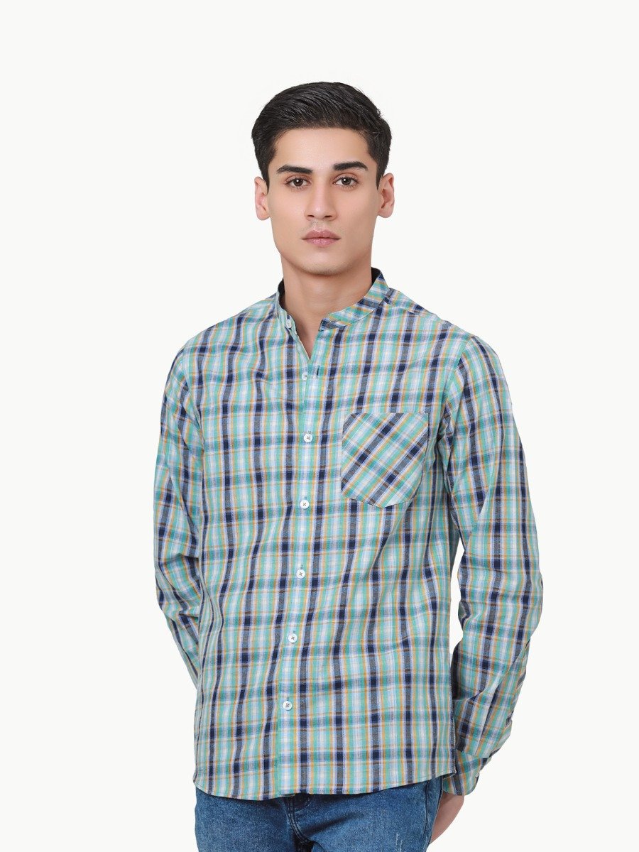 Men Regular Fit Checkered Casual Shirt - FineBrandz