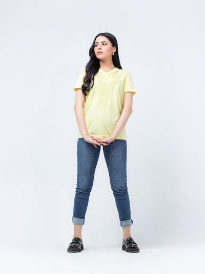 Regular Fit V-Neck Basic Tee - FWTBT23-015