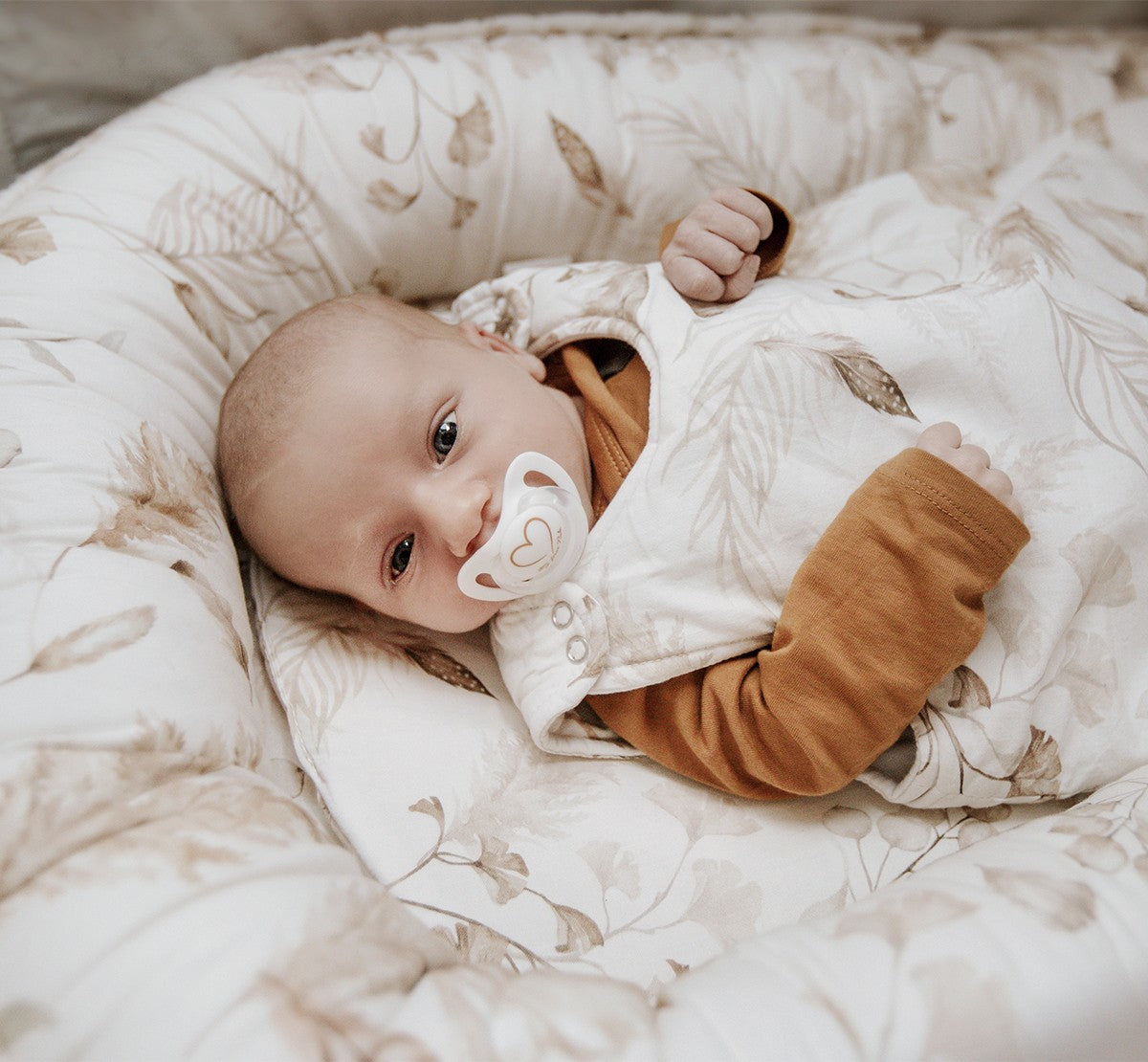 Suport de dormit Babynest Premium Bumbac si Catifea Boho Beige by BabySteps, 70x35 cm - 2 | YEO