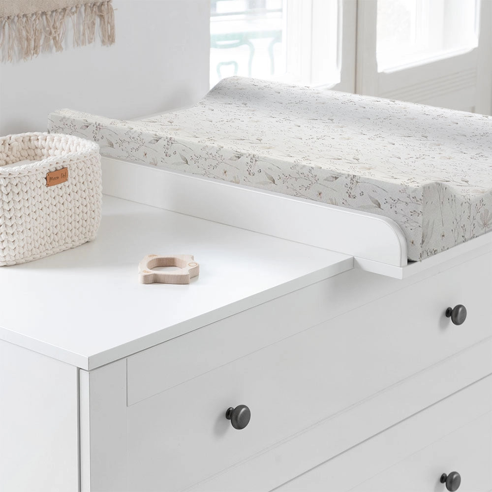 Saltea din spuma pentru masa de infasat din lemn, atasabila la patut bebe, 120x60 si 140x70 cm, impermeabila cu margini de protectie, Boho Dark by Woodies - 1 | YEO