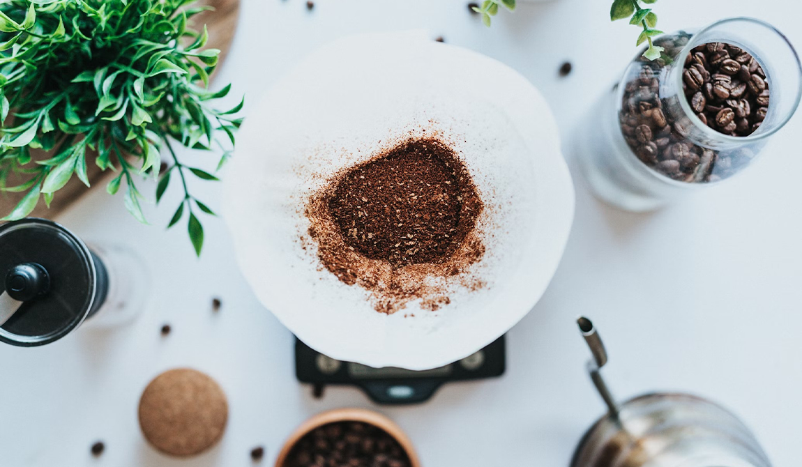 The Power of Coffee Grounds as a Natural Odor Neutralizer