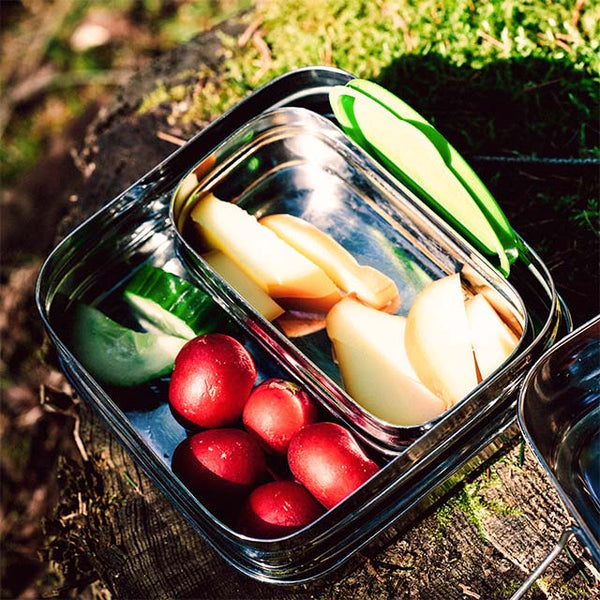 Lunch box with fresh fruit and veggies by Markus Spiske