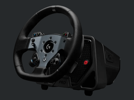 Logitech G923 Racing Wheel and Pedals,Dual Clutch, for Motion