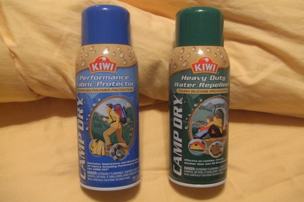 kiwi-camp-dry-heavy-duty-water-repellent