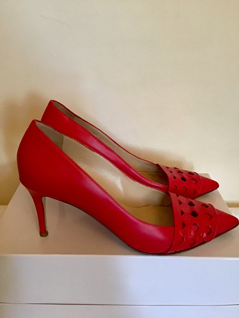 LK BENNETT CHERRY RED LEATHER HEELS & MATCHING CLUTCH/ SHOULDER BAG SI ...