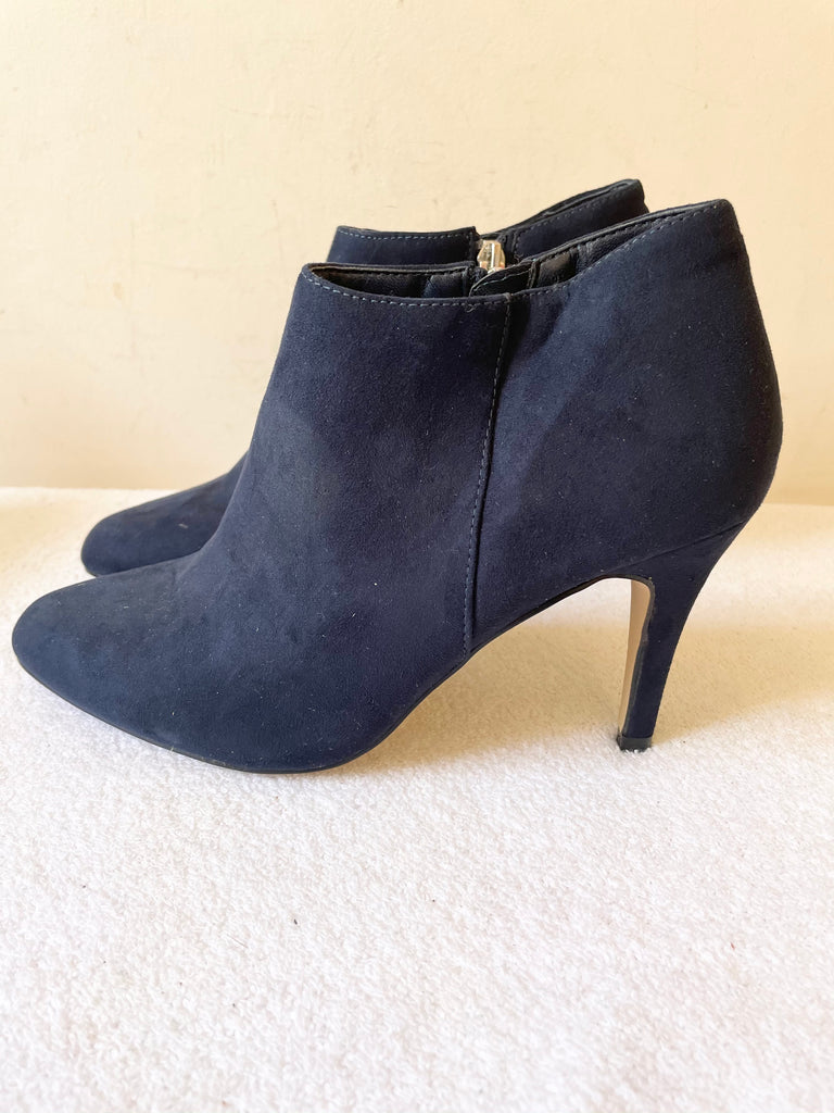 BRAND NEW CARVELA NAVY BLUE FAUX SUEDE ZIP FASTEN ANKLE BOOTS SIZE 5/3 ...