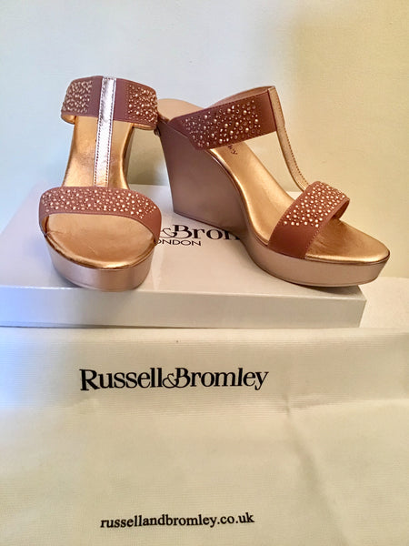 russell and bromley bella wedges