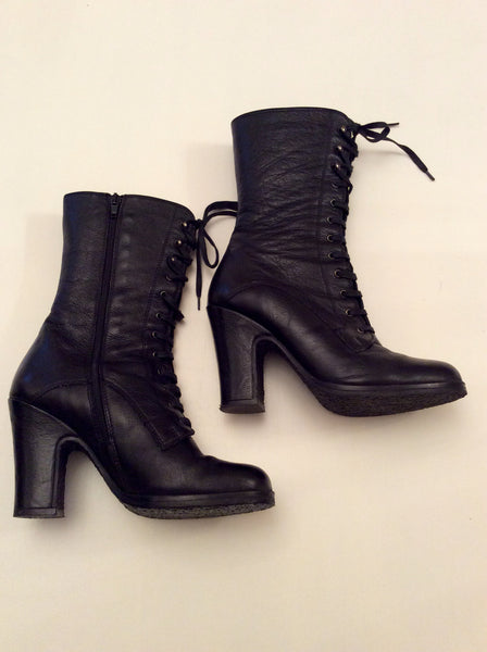 lace up boots size 5