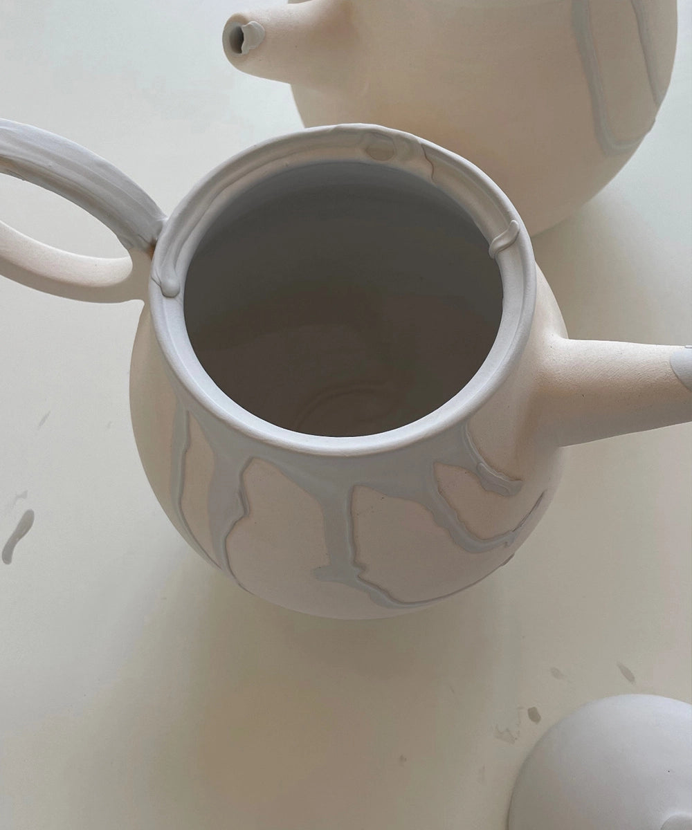 Handcrafted pottery teapot by OWO Ceramics