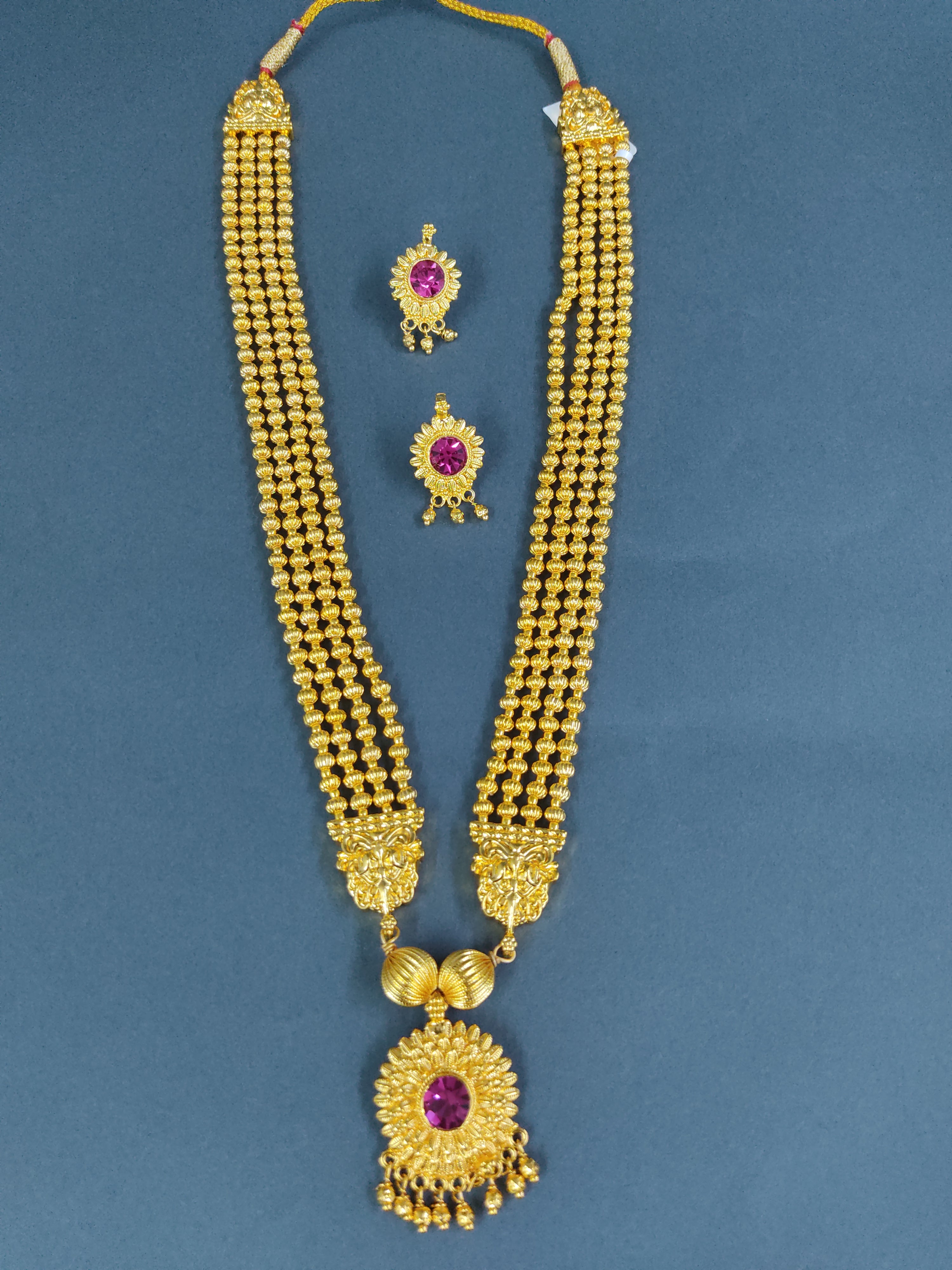 long thushi necklace