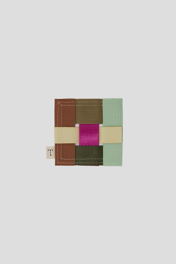 Small vertical wallet in soft grained calfskin cream - Loewe