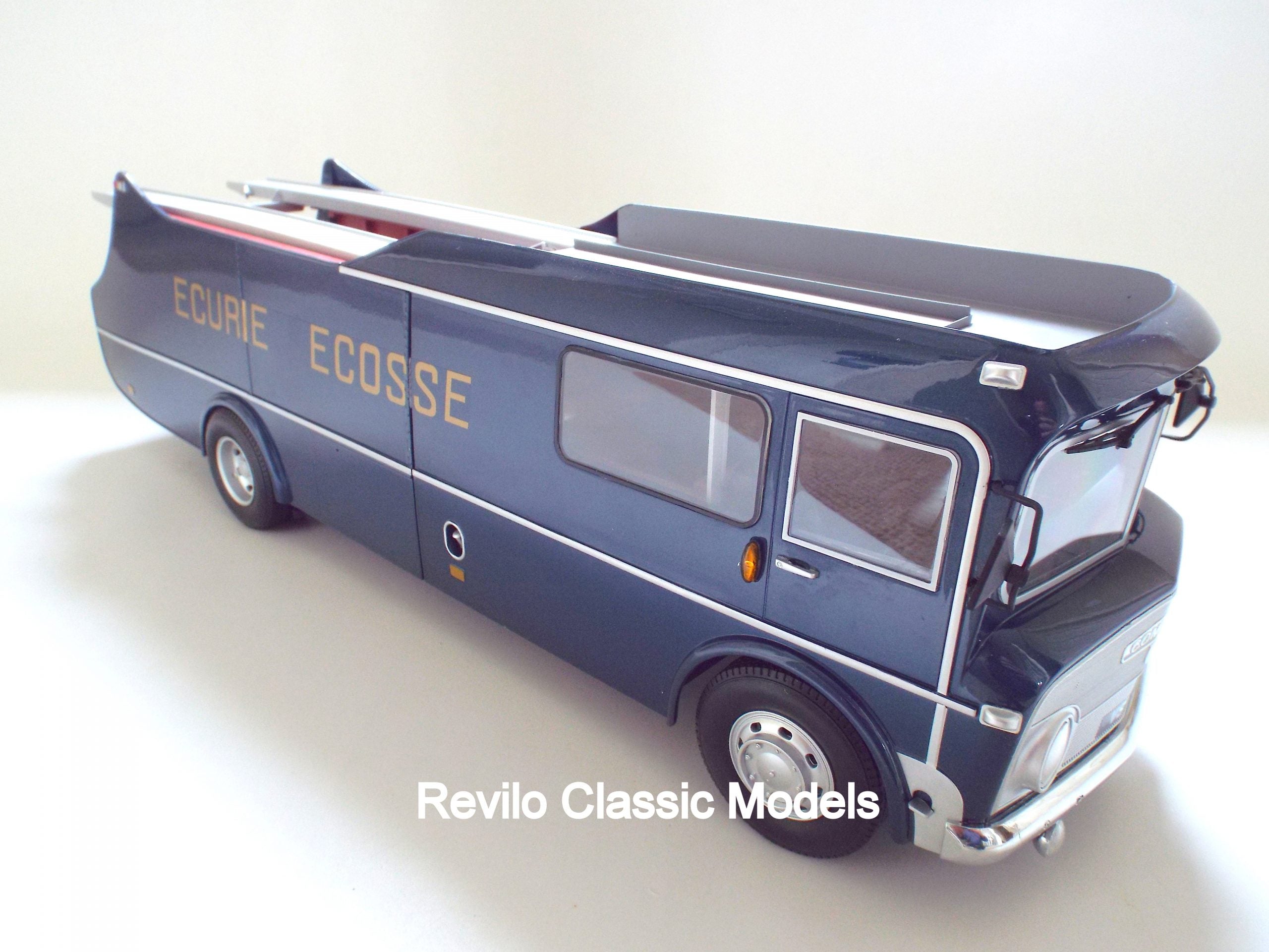 1959 Ecurie Ecosse 1:18 scale Race Transporter – Revilo Model Cars