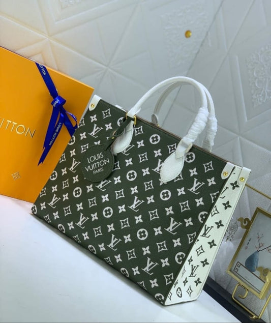 Louis Vuitton Shoulder Bag – sacharshop