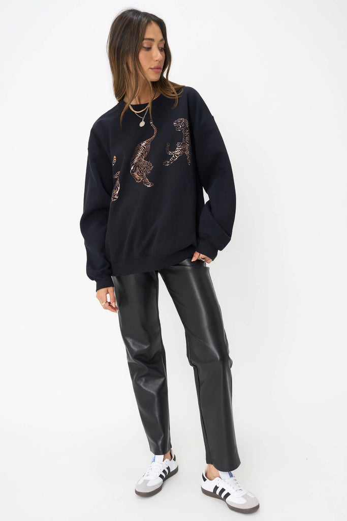 Tiger Oversized Sweatshirt - Black – PROJECT SOCIAL T