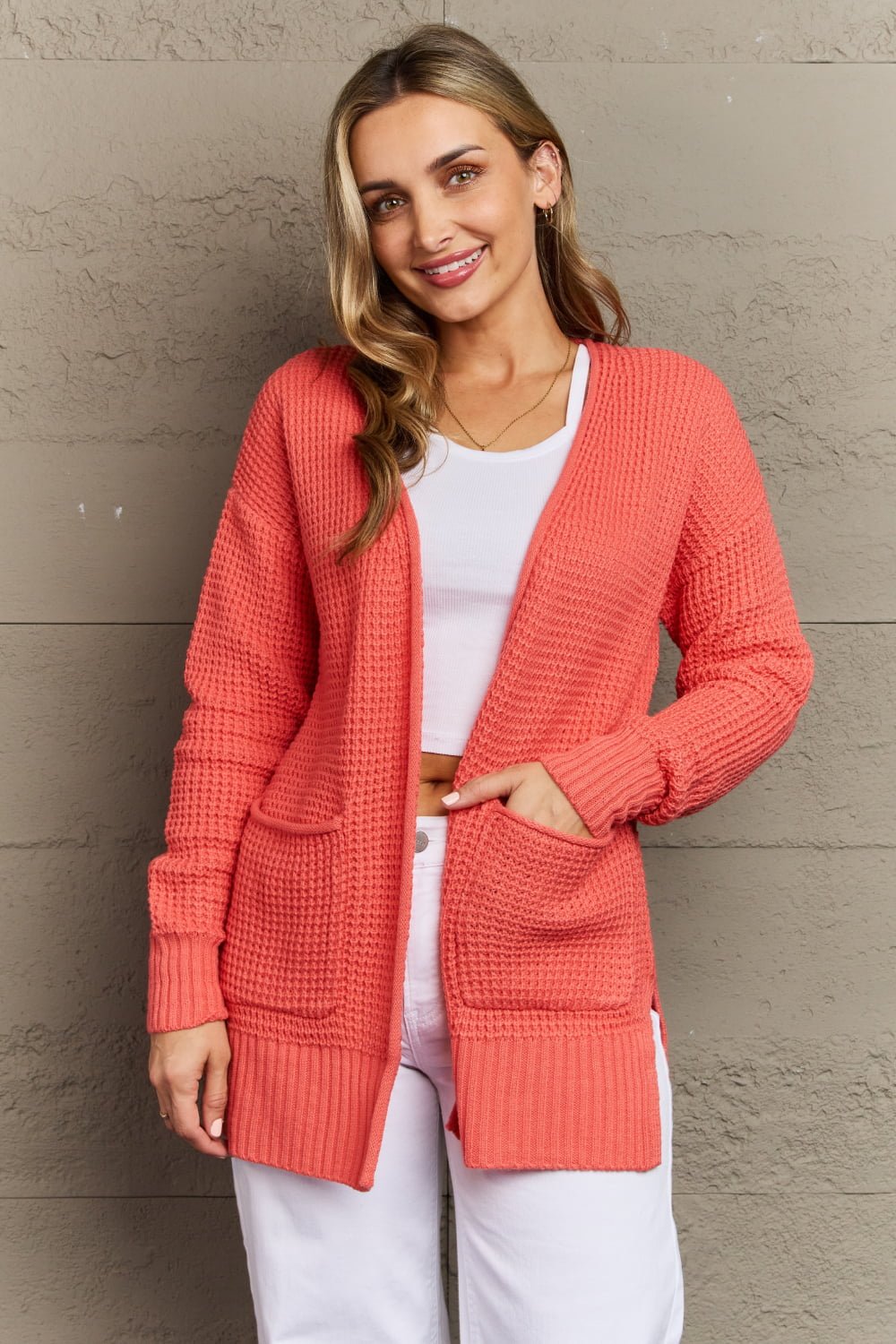  Cardigan en tricot gaufré en corail 