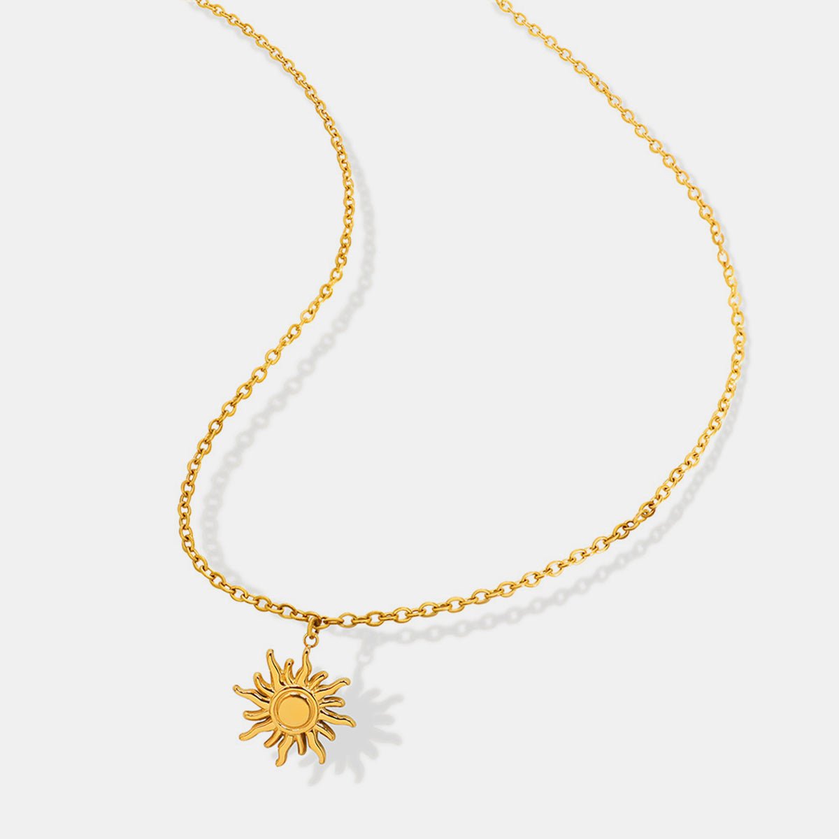  Collier pendentif soleil doré 