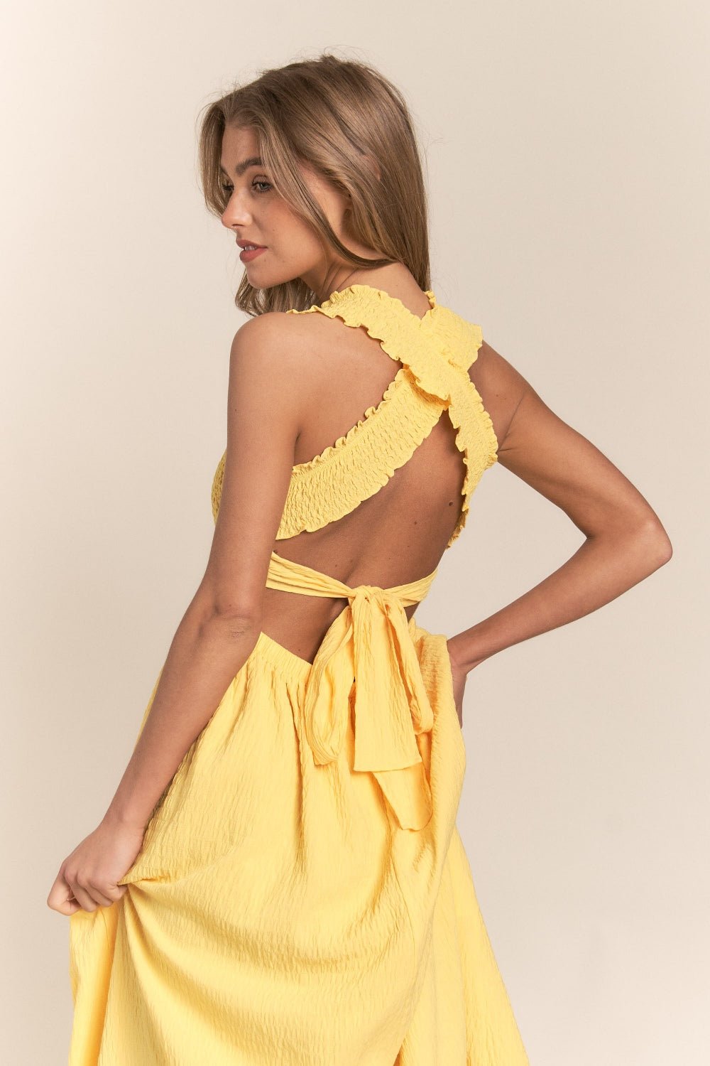  Robe longue texturée à dos croisé en banane 