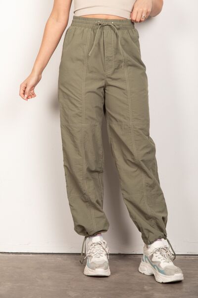  Pantalon de jogging parachute tissé en olive 